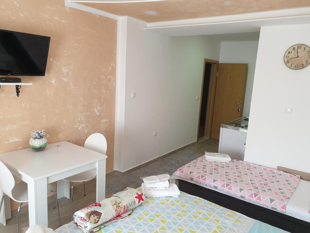 טרביניה Mango Apartments מראה חיצוני תמונה